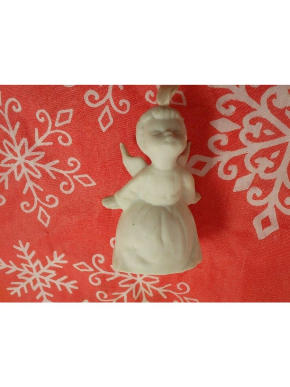 Ceramic Kissing Angel Figurine Ornament White Vintage Christmas Light Luminary